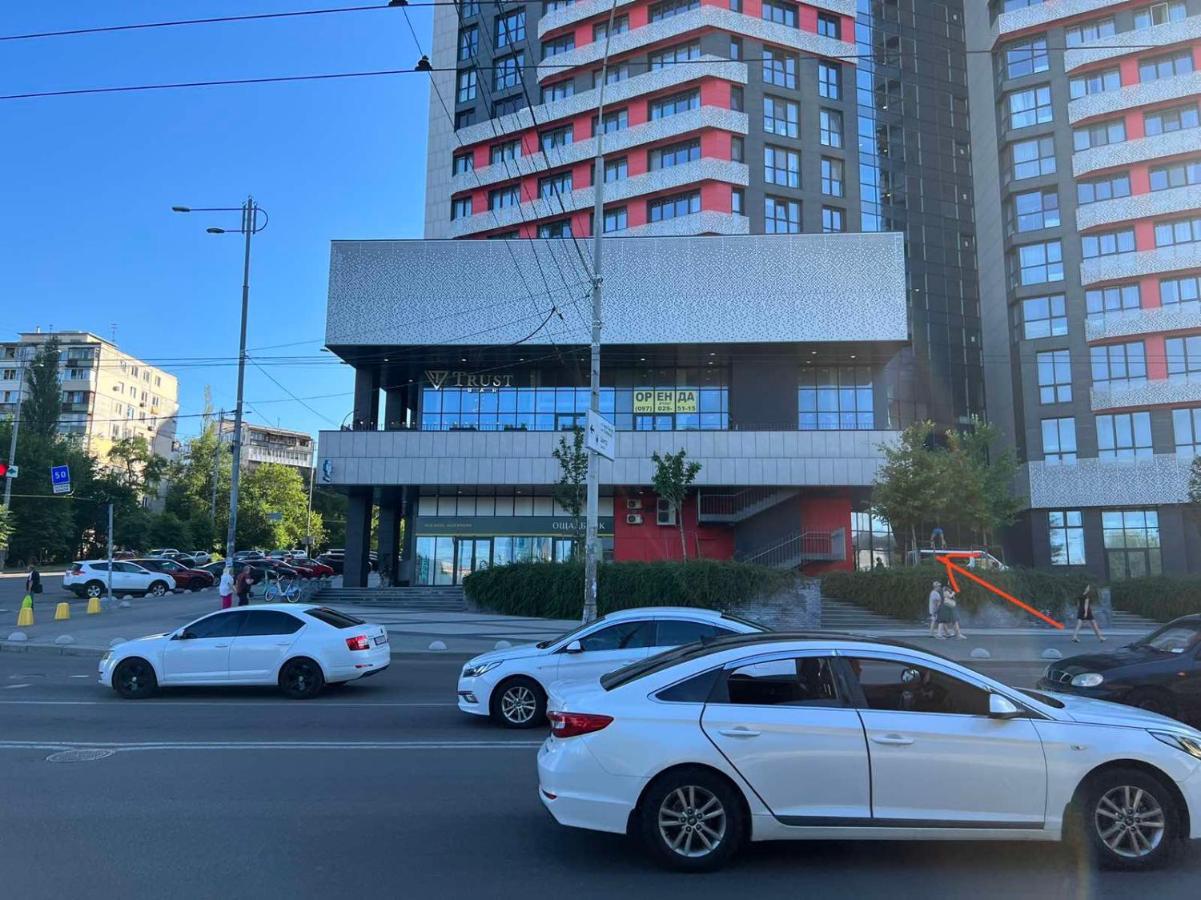 Квартира У Будинку З Власним Бомбосховищем Біля Жд Вокзалу 50 М2 Apartment Kiev Ngoại thất bức ảnh